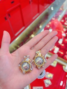 จี้กรอบพระ