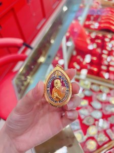 กรอบพระทองแท้